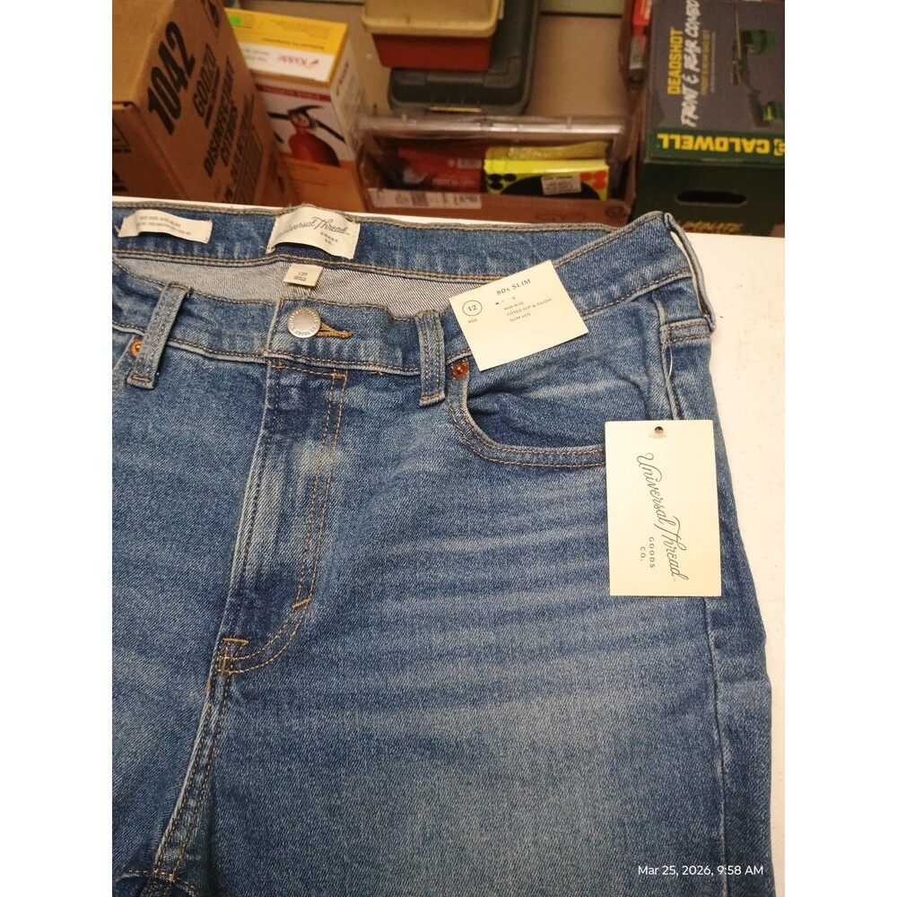 Women's Mid-Rise 80's Slim Straight Ankle Jeans - Universal Thread™ - Picture 5 of 7